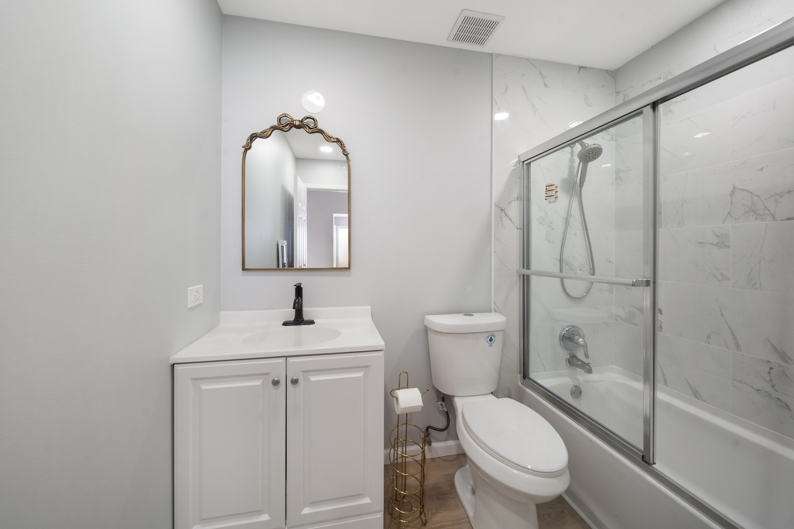 3354 West Madison Street Skokie IL 60076