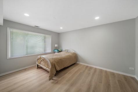 3354 West Madison Street Skokie IL 60076