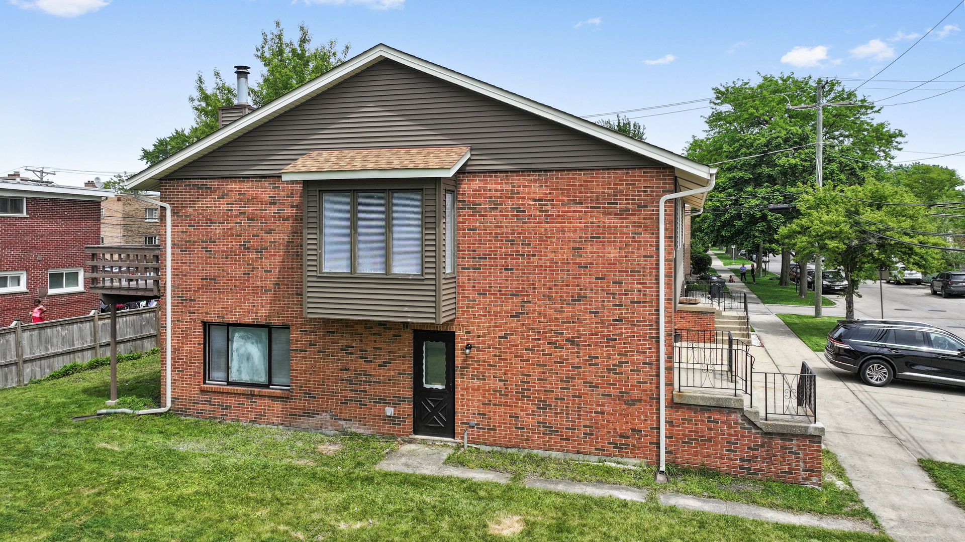 3354 West Madison Street Skokie IL 60076