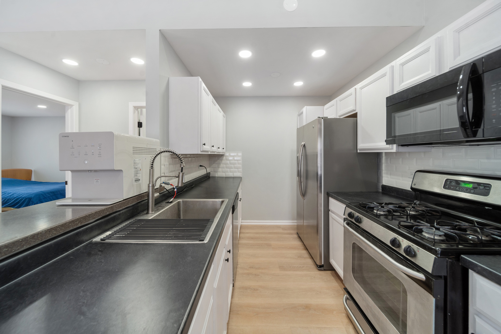 3354 West Madison Street Skokie IL 60076