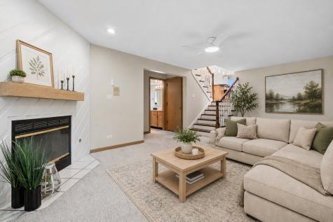 764 Dunmore Lane Bartlett IL 60103