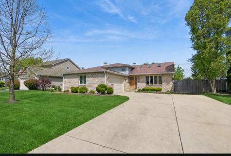 764 Dunmore Lane Bartlett IL 60103