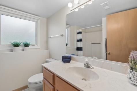 764 Dunmore Lane Bartlett IL 60103