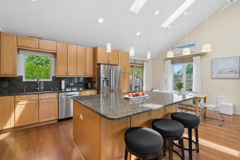 764 Dunmore Lane Bartlett IL 60103