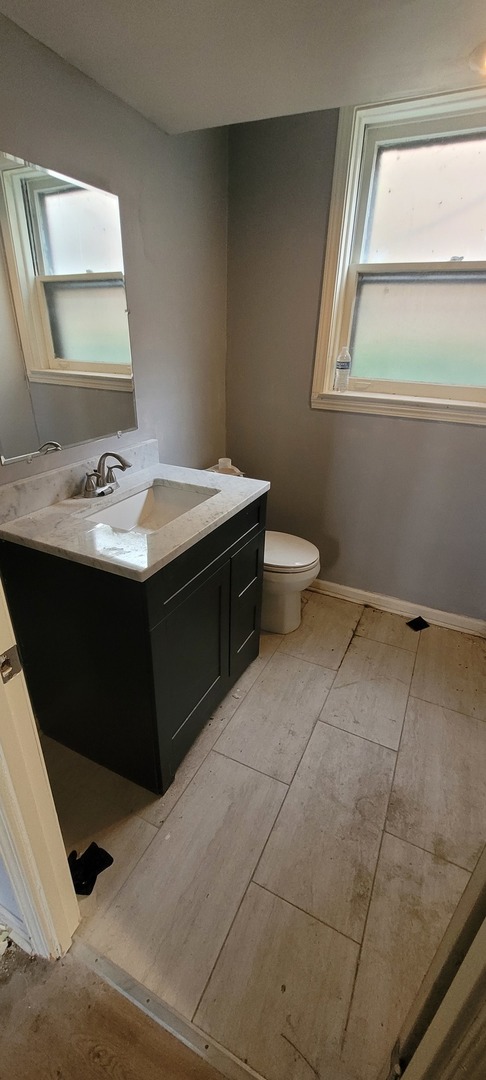 2747 West Lunt Avenue Chicago IL 60645
