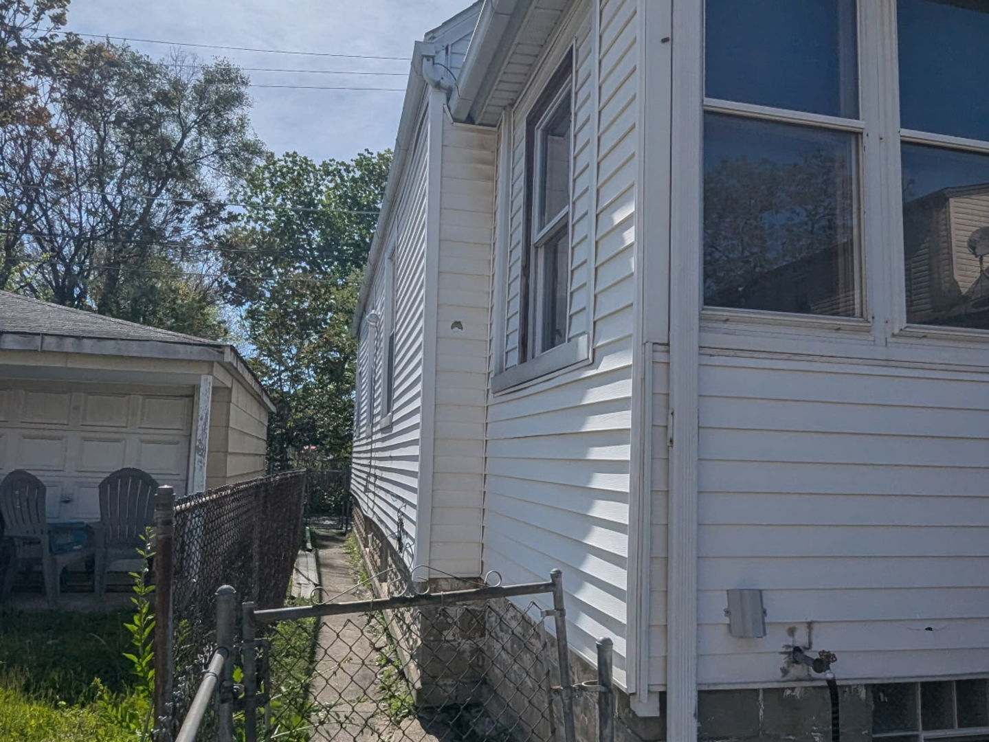 10026 South Indiana Avenue Chicago IL 60628