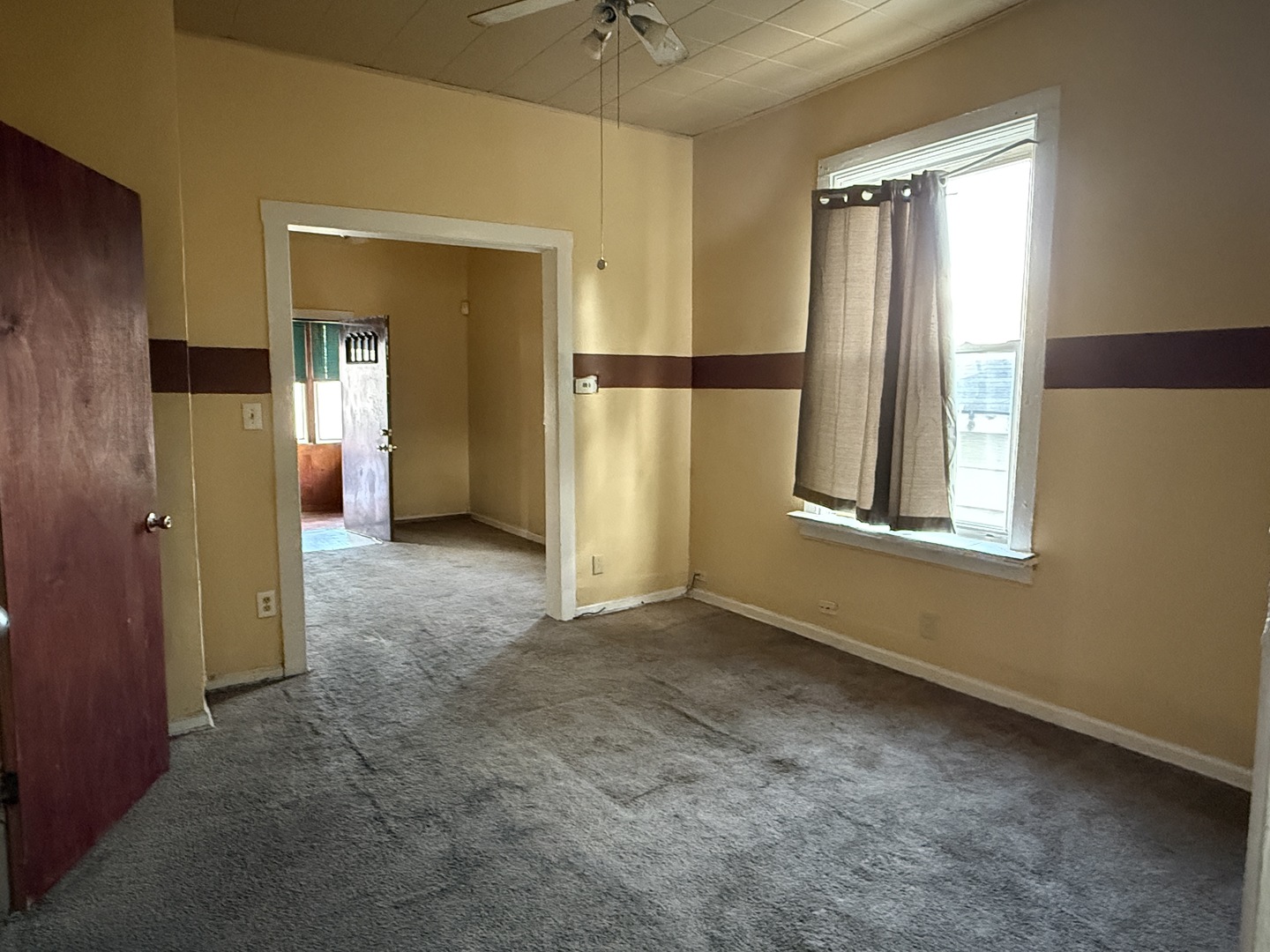 10026 South Indiana Avenue Chicago IL 60628