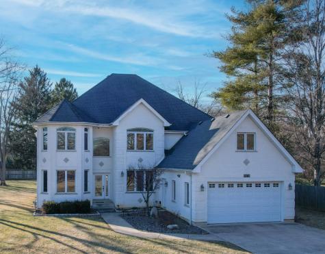 9030 Elm Avenue Burr Ridge IL 60527