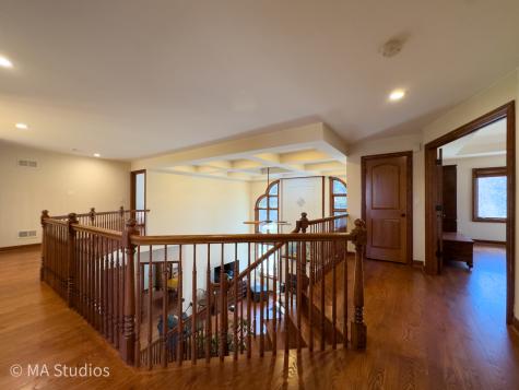 9030 Elm Avenue Burr Ridge IL 60527