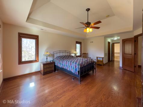 9030 Elm Avenue Burr Ridge IL 60527