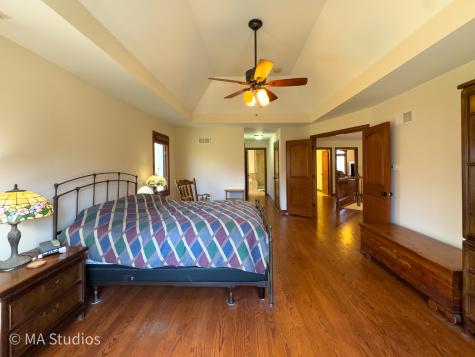 9030 Elm Avenue Burr Ridge IL 60527