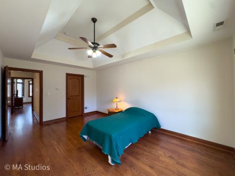 9030 Elm Avenue Burr Ridge IL 60527