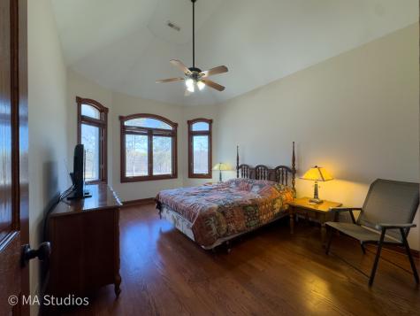 9030 Elm Avenue Burr Ridge IL 60527