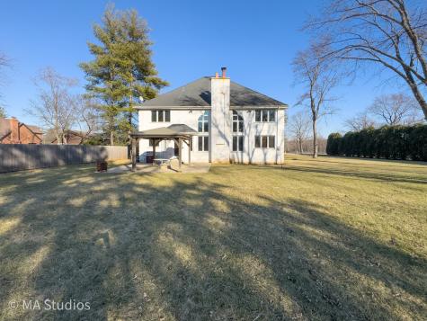 9030 Elm Avenue Burr Ridge IL 60527