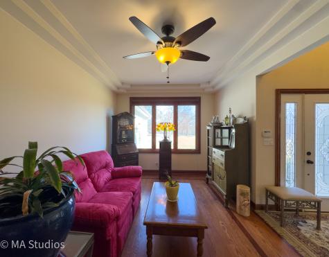 9030 Elm Avenue Burr Ridge IL 60527