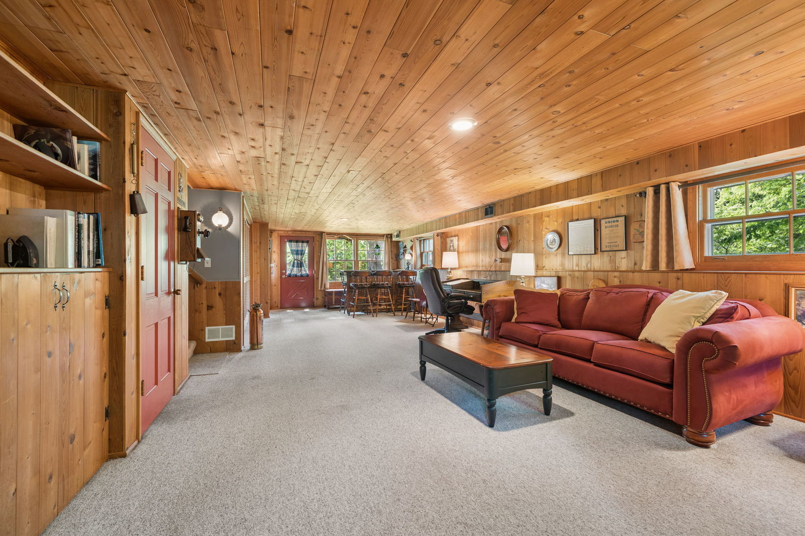 23W081 Red Oak Drive Glen Ellyn IL 60137