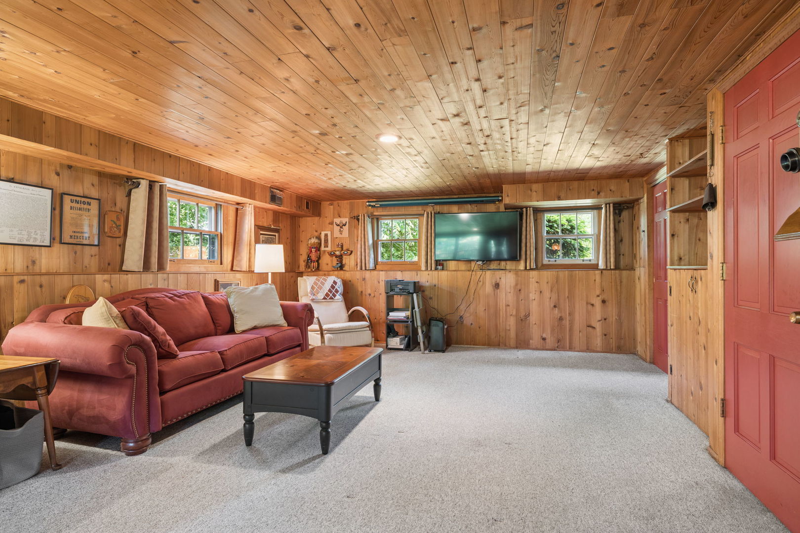 23W081 Red Oak Drive Glen Ellyn IL 60137
