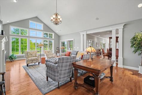 4106 Farhills Drive Champaign IL 61822
