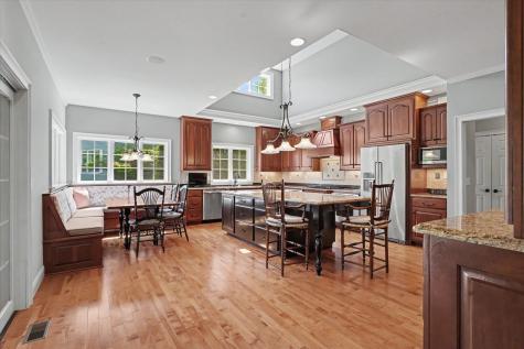 4106 Farhills Drive Champaign IL 61822