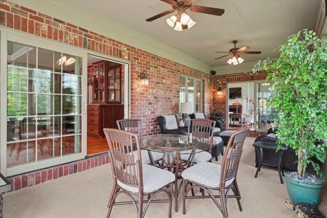 4106 Farhills Drive Champaign IL 61822