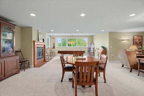 4106 Farhills Drive Champaign IL 61822