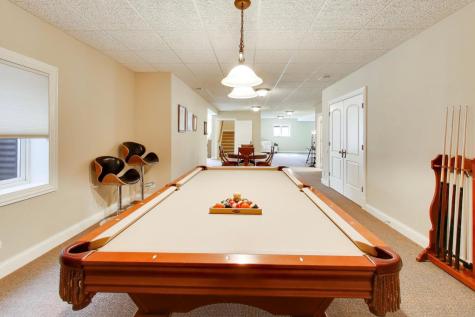 1420 West Longwood Drive Bull Valley IL 60098