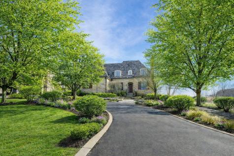 1420 West Longwood Drive Bull Valley IL 60098