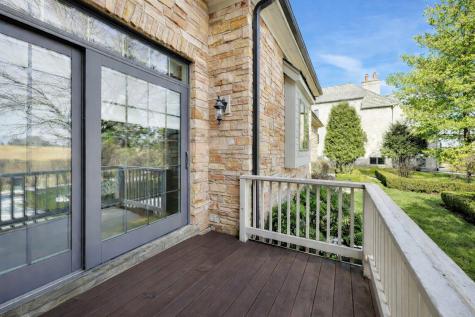 1420 West Longwood Drive Bull Valley IL 60098