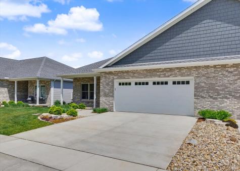 517 South 5th Street Fairbury IL 61739