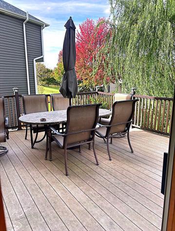 2484 Warwick Court Aurora IL 60503