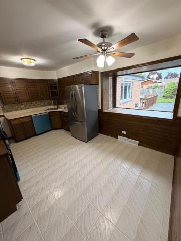10809 Austin Avenue Chicago Ridge IL 60415