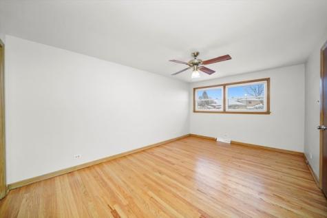 16049 Minerva Avenue South Holland IL 60473
