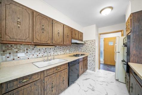 16049 Minerva Avenue South Holland IL 60473