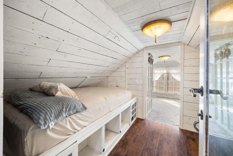 445 South Ellis Street Bensenville IL 60106