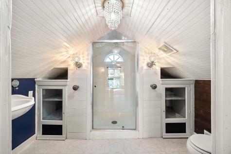 445 South Ellis Street Bensenville IL 60106