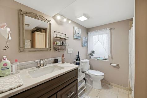 8549 Blue Ridge Avenue Hickory Hills IL 60457