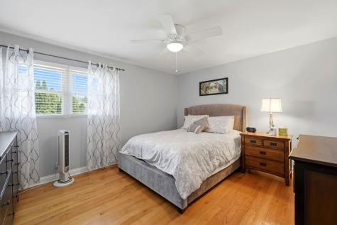 8549 Blue Ridge Avenue Hickory Hills IL 60457