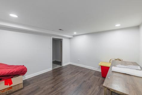 844 North Laramie Avenue Chicago IL 60651