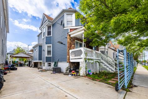 844 North Laramie Avenue Chicago IL 60651