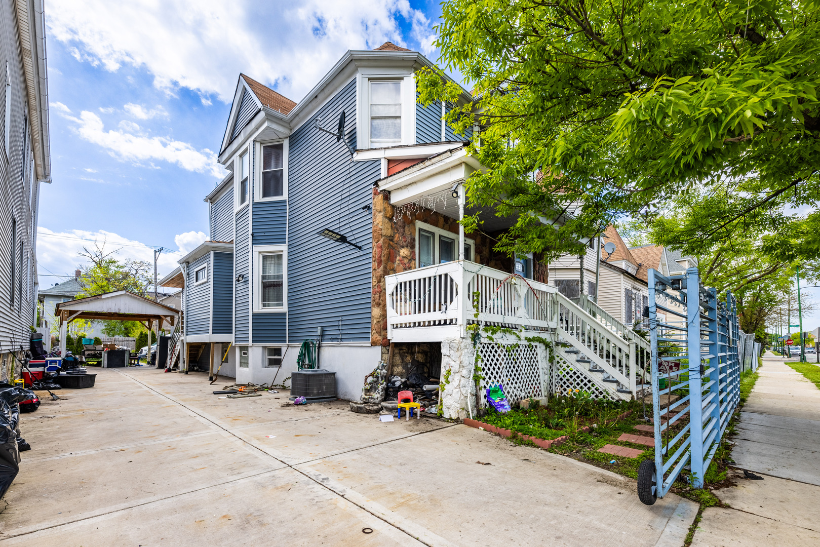 844 North Laramie Avenue Chicago IL 60651