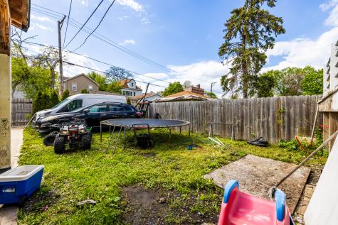 844 North Laramie Avenue Chicago IL 60651