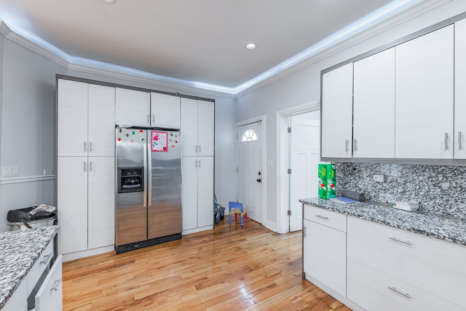 844 North Laramie Avenue Chicago IL 60651