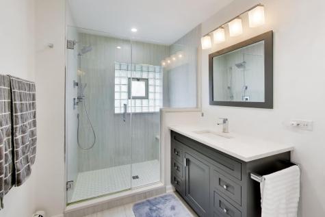 10620 Lockwood Avenue Oak Lawn IL 60453