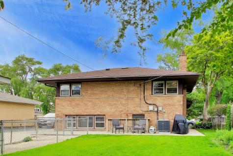 10620 Lockwood Avenue Oak Lawn IL 60453