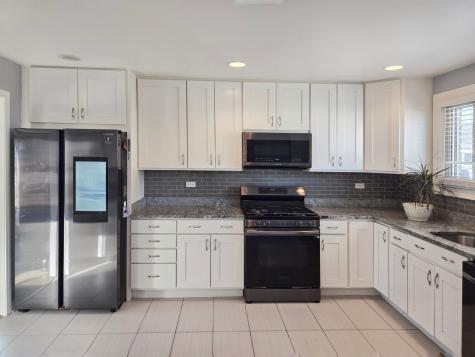 980 West Grant Drive Des Plaines IL 60016