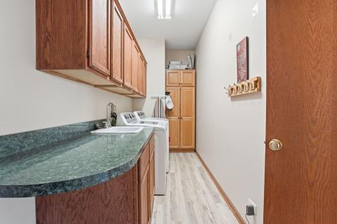 392 East 17th Place Lombard IL 60148