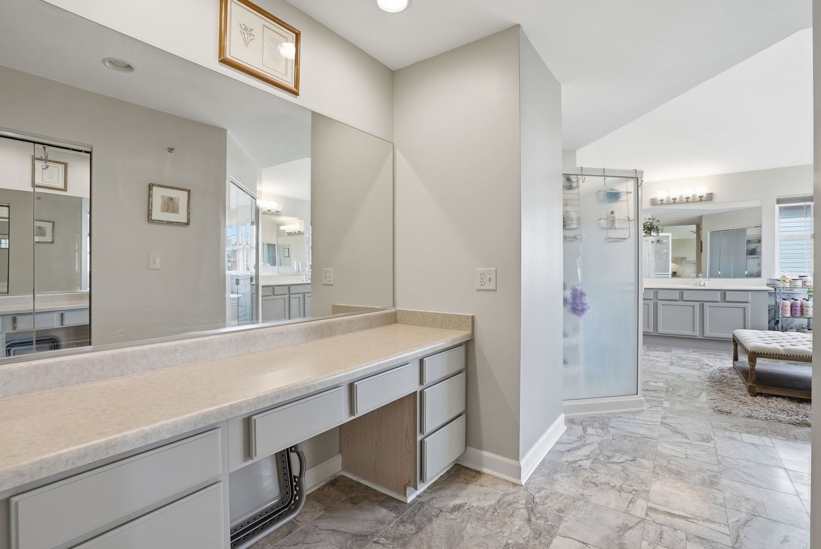 392 East 17th Place Lombard IL 60148