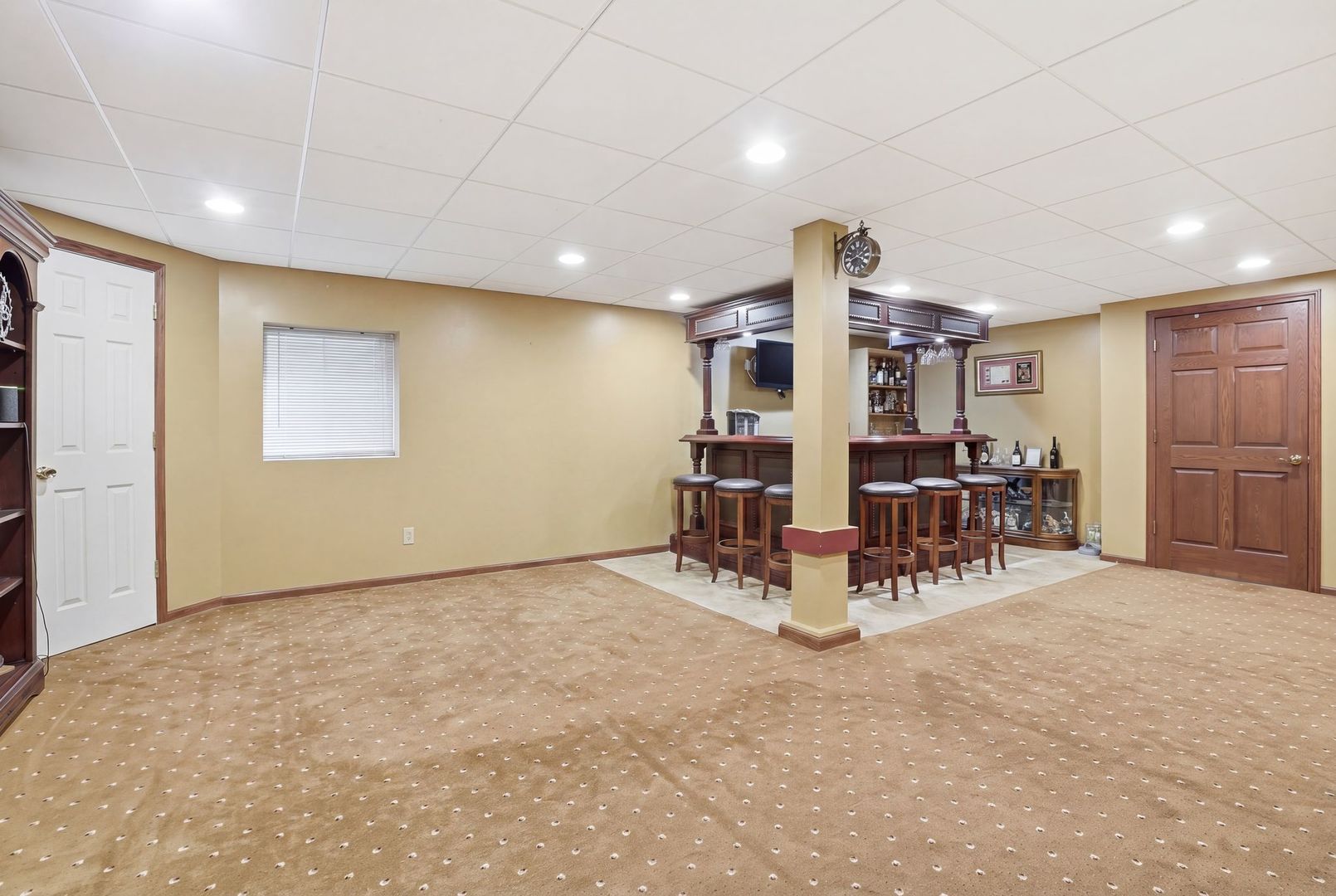 392 East 17th Place Lombard IL 60148