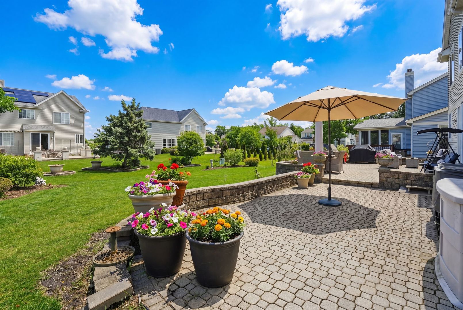 392 East 17th Place Lombard IL 60148
