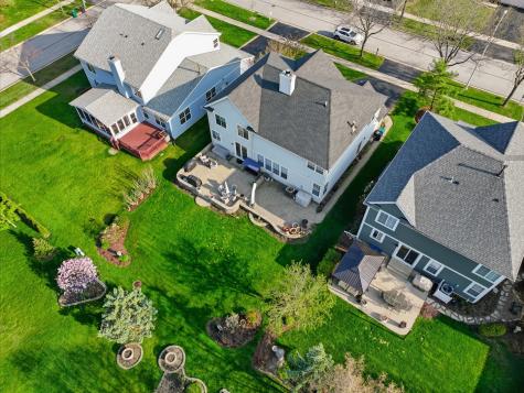 392 East 17th Place Lombard IL 60148